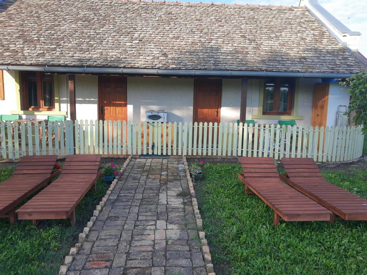 Villa Diiva Curug מראה חיצוני תמונה